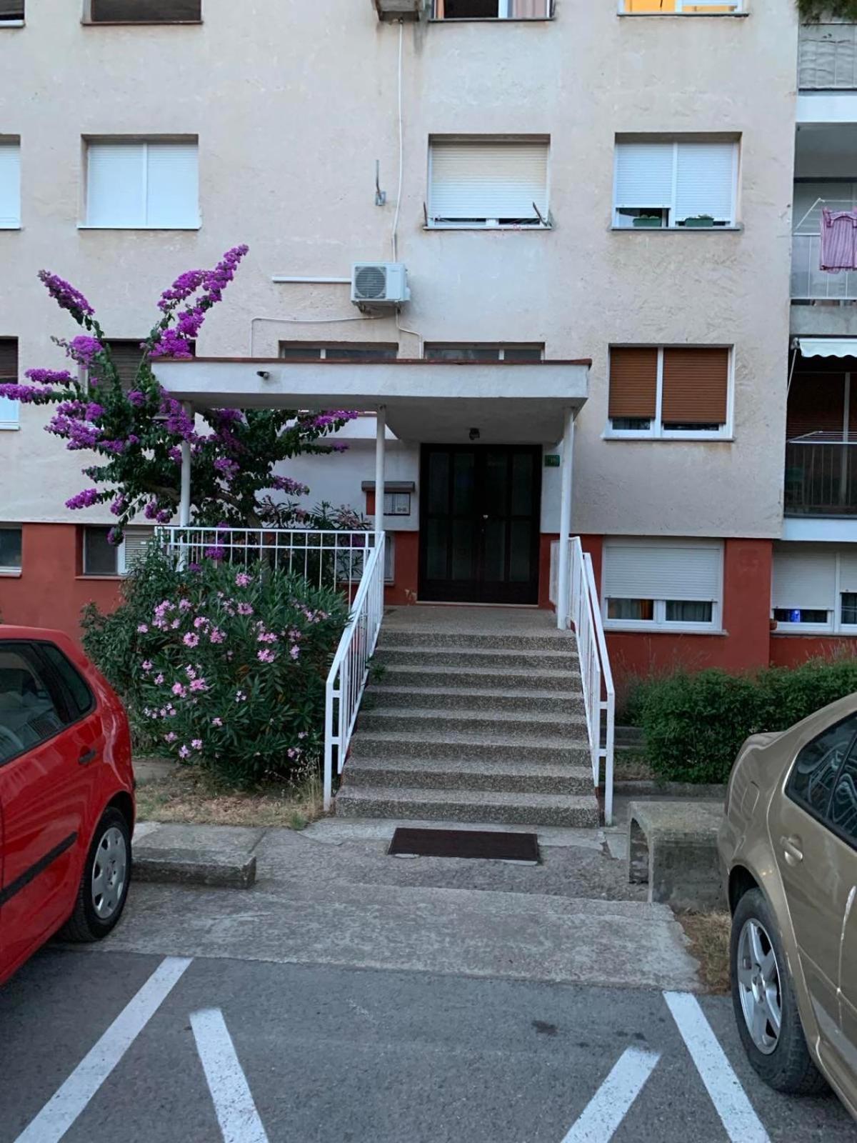 Ferienwohnung App Karla Pula Exterior foto